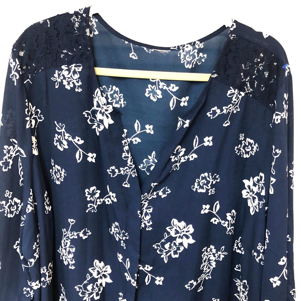 Unbranded Womens 3X Navy White Floral‎ Tunic Top Feminine Lace Flattering Button